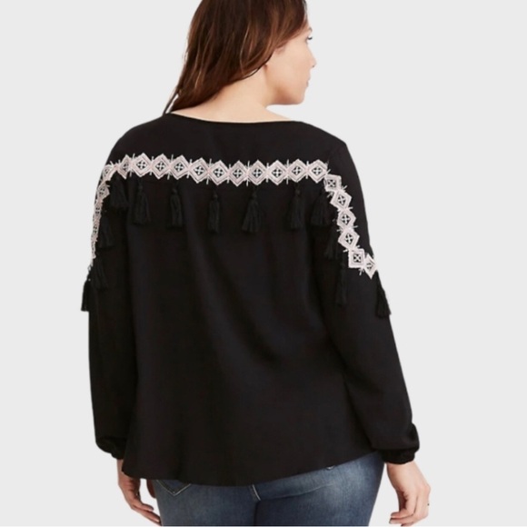 Torrid Insider Collection Black Challis Long sleeve embellished blouse size: 2 - Picture 3 of 13